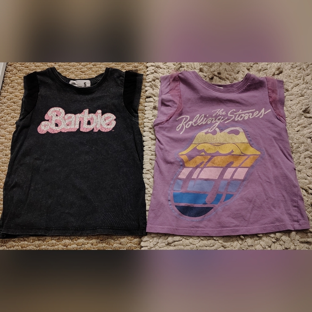 (2) Tops